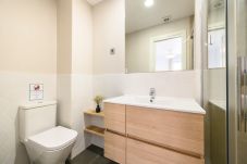 Apartamento em Madrid - M (HMA121B) Amplio Piso 2 dormitorios y 2 baños