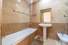 Apartamento em Madrid - M (DIN132F) Piso de 2 dormitorios y 3 baños en el