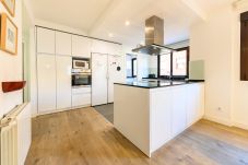 Apartamento em Madrid - M (ASO941B) Piso 3 dormitorios y 2 baños en Ciudad