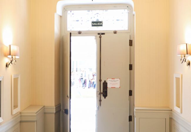 Apartment in Madrid - M (PRE104C) Apto. de diseño Puerta del Sol 2 Apartment in Madrid - M (PRE104C) Apto. de diseño Puerta del Sol 2