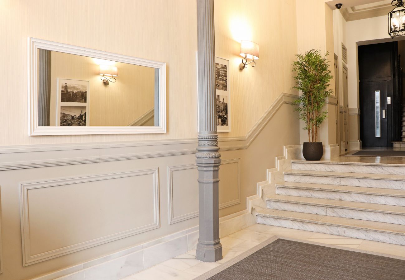 Apartment in Madrid - M (PRE102C) Apto. de diseño Puerta del Sol 6 Apartment in Madrid - M (PRE102C) Apto. de diseño Puerta del Sol 6