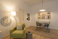 Apartment in Lisbon - Prestige Palace Apartment (C37)