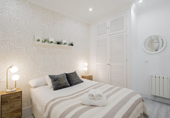 Apartment in Madrid - M (EGU42) CUTE Apartment Downtown Madrid Centro