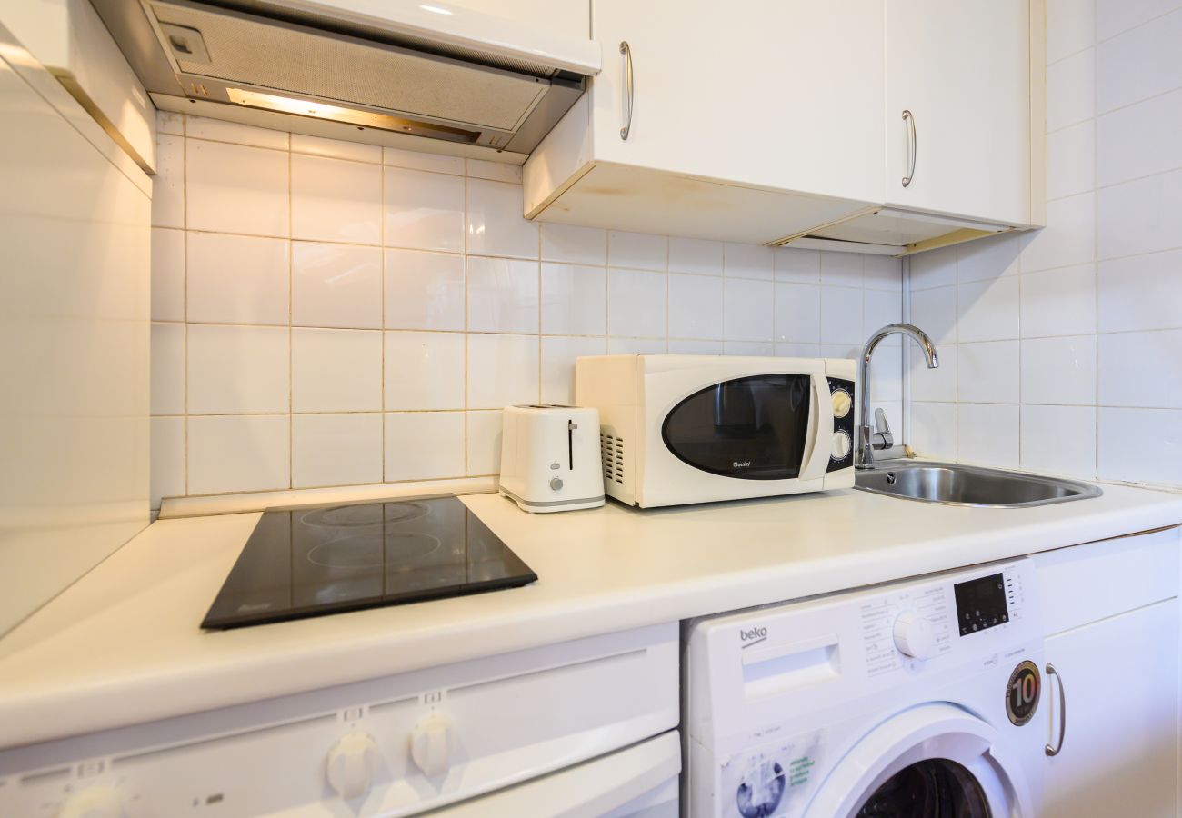 Studio in Madrid - M (COR25) ESTUDIO 4 PAX Studio in Madrid - M (COR25) ESTUDIO 4 PAX