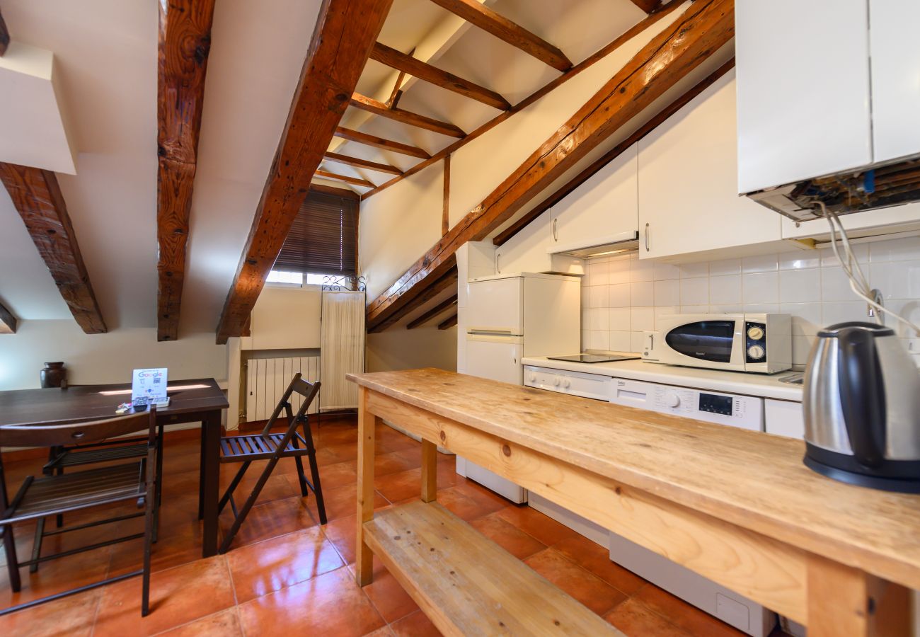 Studio in Madrid - M (COR25) ESTUDIO 4 PAX Studio in Madrid - M (COR25) ESTUDIO 4 PAX