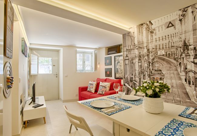 Studio in Lisbon - Alfama Boutique Apartment (C44) Studio in Lisbon - Alfama Boutique Apartment (C44)