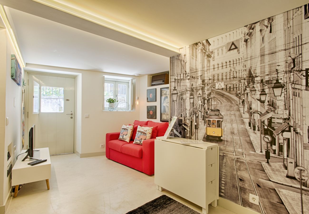 Studio in Lisbon - Alfama Boutique Apartment (C44) Studio in Lisbon - Alfama Boutique Apartment (C44)