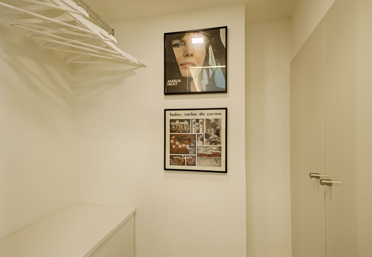 Studio in Lisbon - Alfama Boutique Apartment (C44) Studio in Lisbon - Alfama Boutique Apartment (C44)