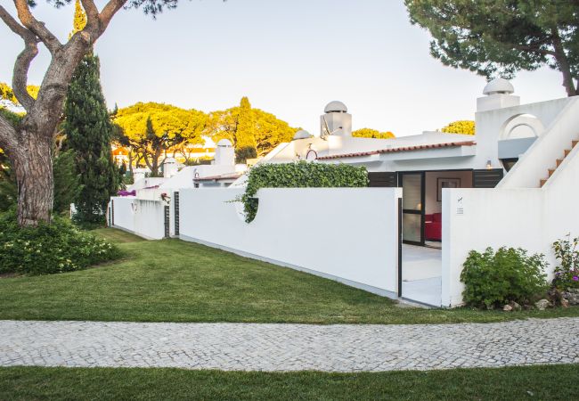 Villa in Vilamoura - Vilamoura Golf Villa (S03) Villa in Vilamoura - Vilamoura Golf Villa (S03)