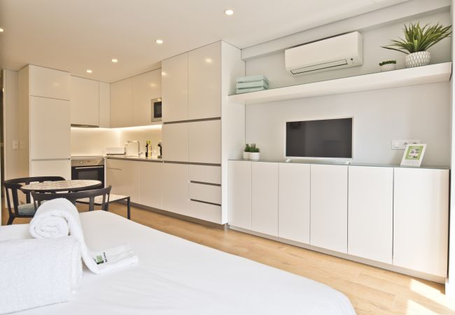 Studio in Lisbon - BmyGuest Bruno's 36 Exclusive Apartments VI (C101) Studio in Lisbon - BmyGuest Bruno's 36 Exclusive Apartments VI (C101)