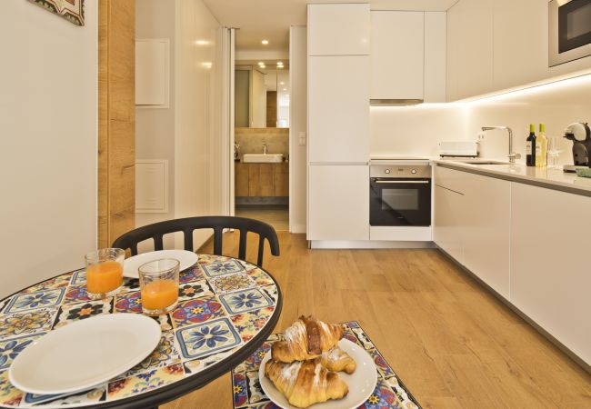 Studio in Lisbon - BmyGuest Bruno's 36 Exclusive Apartments VI (C101) Studio in Lisbon - BmyGuest Bruno's 36 Exclusive Apartments VI (C101)