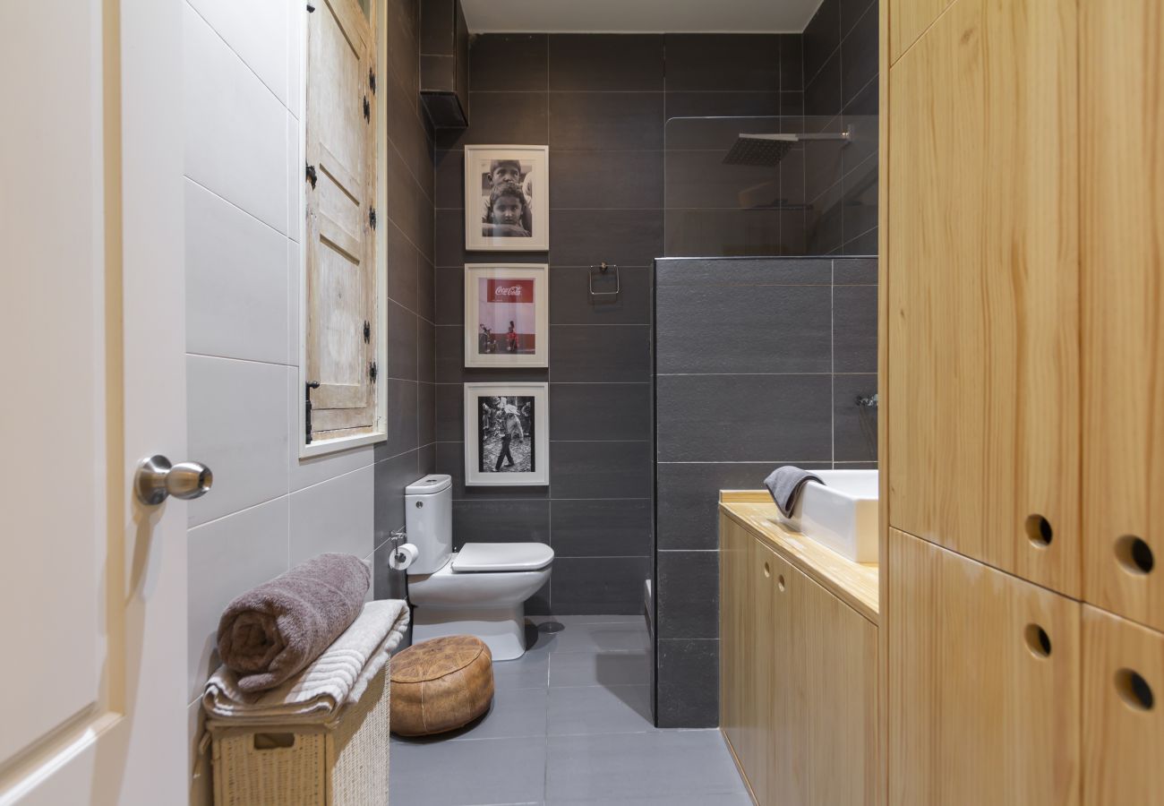 Apartment in Madrid - M (ESA81) Apto. Tribunal-Malasaña-Chueca Apartment in Madrid - M (ESA81) Apto. Tribunal-Malasaña-Chueca