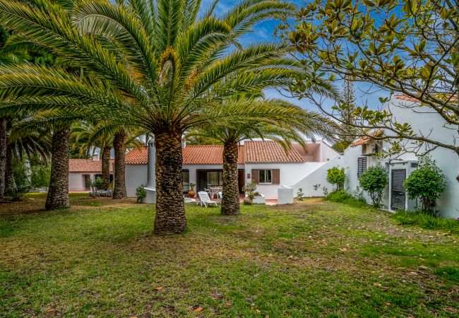 Villa in Albufeira - Falésia Beach Villa (S30) Villa in Albufeira - Falésia Beach Villa (S30)