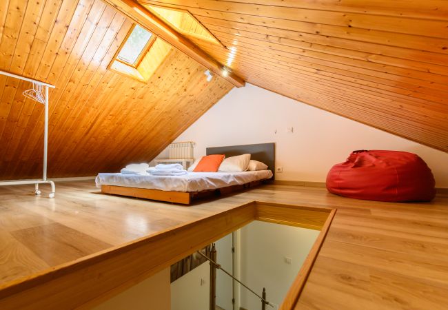 Chalet in Madrid - M (MIS570) Chalet Ciudad Lineal 3HH Chalet in Madrid - M (MIS570) Chalet Ciudad Lineal 3HH