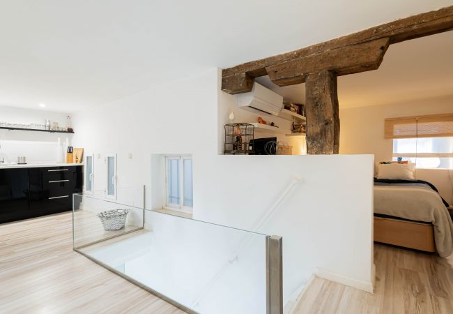 Apartment in Madrid - M (TRU50) Apartamento Teatro Real-Pza. San Martín Apartment in Madrid - M (TRU50) Apartamento Teatro Real-Pza. San Martín