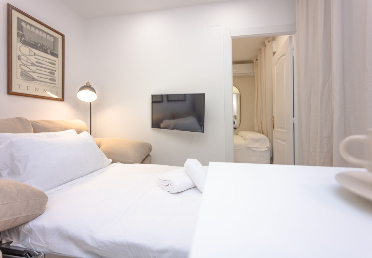 Apartment in Madrid - M (VAL1041) Coqueto y elegante ap. Chamberi-cerca  Apartment in Madrid - M (VAL1041) Coqueto y elegante ap. Chamberi-cerca