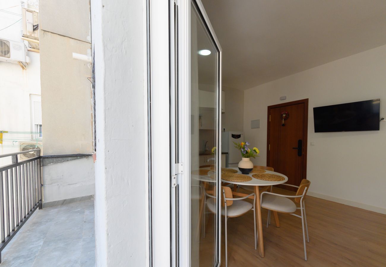 Studio in Madrid - M (MLU412) TETUAN "MALASAÑA" Studio in Madrid - M (MLU412) TETUAN "MALASAÑA"