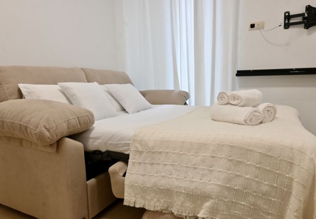 Apartment in Madrid - M (DIN133D) Céntrico apartamento en la Calle Infan Apartment in Madrid - M (DIN133D) Céntrico apartamento en la Calle Infan