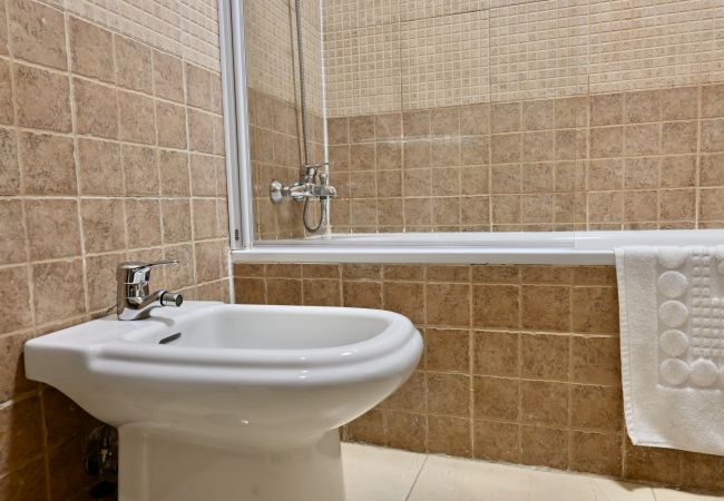 Apartment in Madrid - M (DIN133D) Céntrico apartamento en la Calle Infan Apartment in Madrid - M (DIN133D) Céntrico apartamento en la Calle Infan