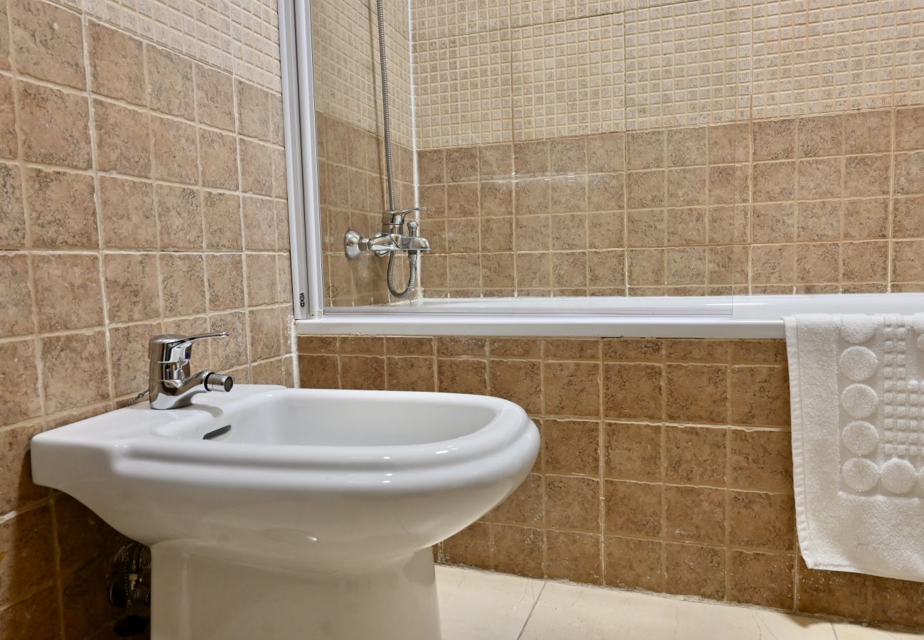 Apartment in Madrid - M (DIN133D) Céntrico apartamento en la Calle Infan Apartment in Madrid - M (DIN133D) Céntrico apartamento en la Calle Infan