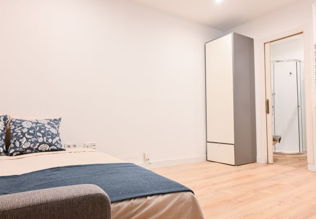 Studio in Madrid - M (SLR16)  Lindo estudio en barrio Justicia Studio in Madrid - M (SLR16)  Lindo estudio en barrio Justicia