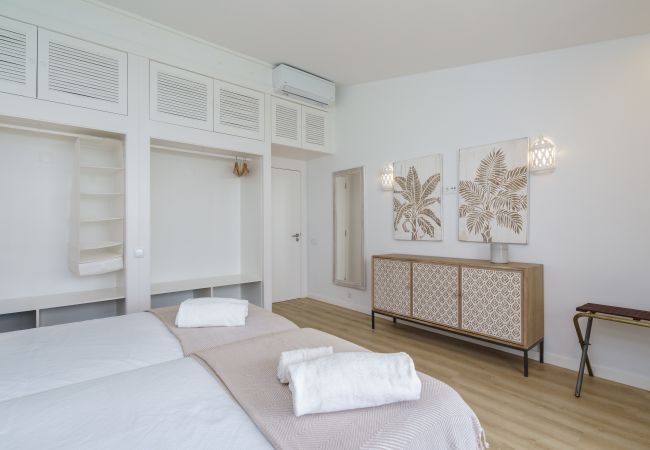 Apartment in Quinta do Lago - Quinta do Lago Luxury Beach Apartment (S50) Apartment in Quinta do Lago - Quinta do Lago Luxury Beach Apartment (S50)