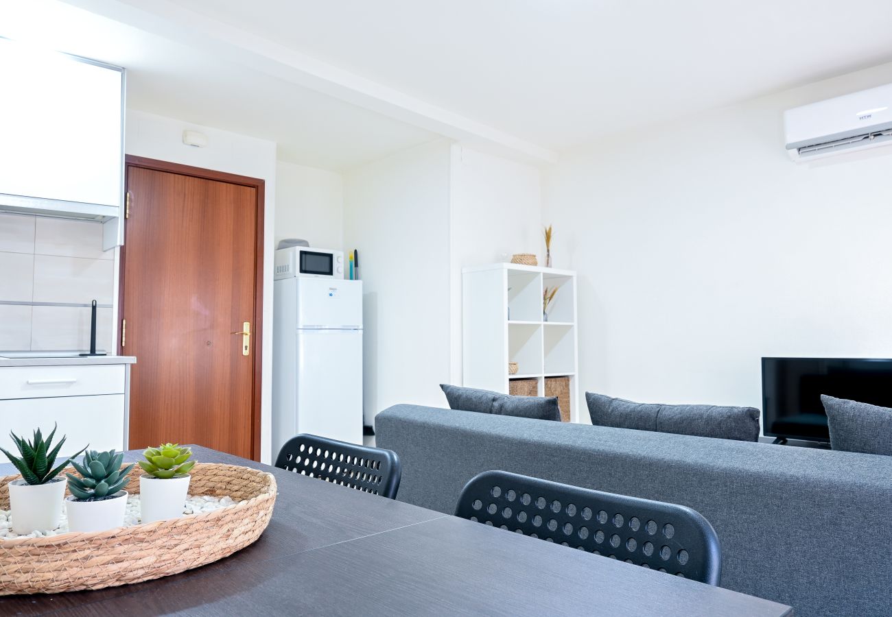 Apartment in Madrid - M (MEN551A) Acogedor Apartamento en Vallecas Apartment in Madrid - M (MEN551A) Acogedor Apartamento en Vallecas
