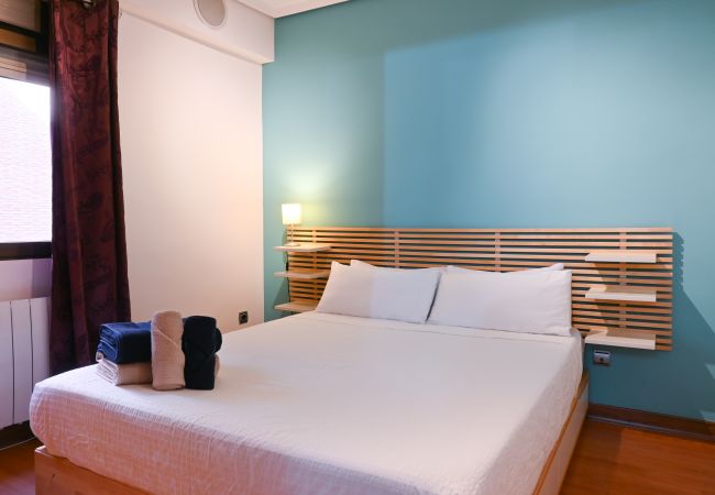 Apartment in Madrid - M (ECA103)Acogedora vivienda de 2 dormitorios en C Apartment in Madrid - M (ECA103)Acogedora vivienda de 2 dormitorios en C