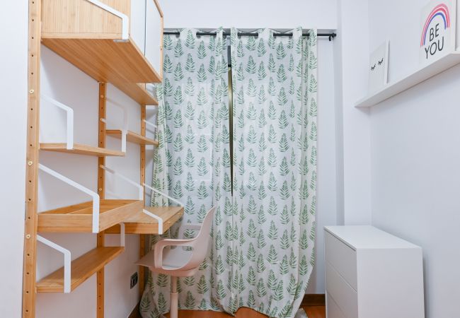 Apartment in Madrid - M (ECA103)Acogedora vivienda de 2 dormitorios en C Apartment in Madrid - M (ECA103)Acogedora vivienda de 2 dormitorios en C