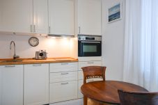 Apartment in Alcobendas - M (DAR17)Vivienda Ideal: Espacio Acogedor en Alcob