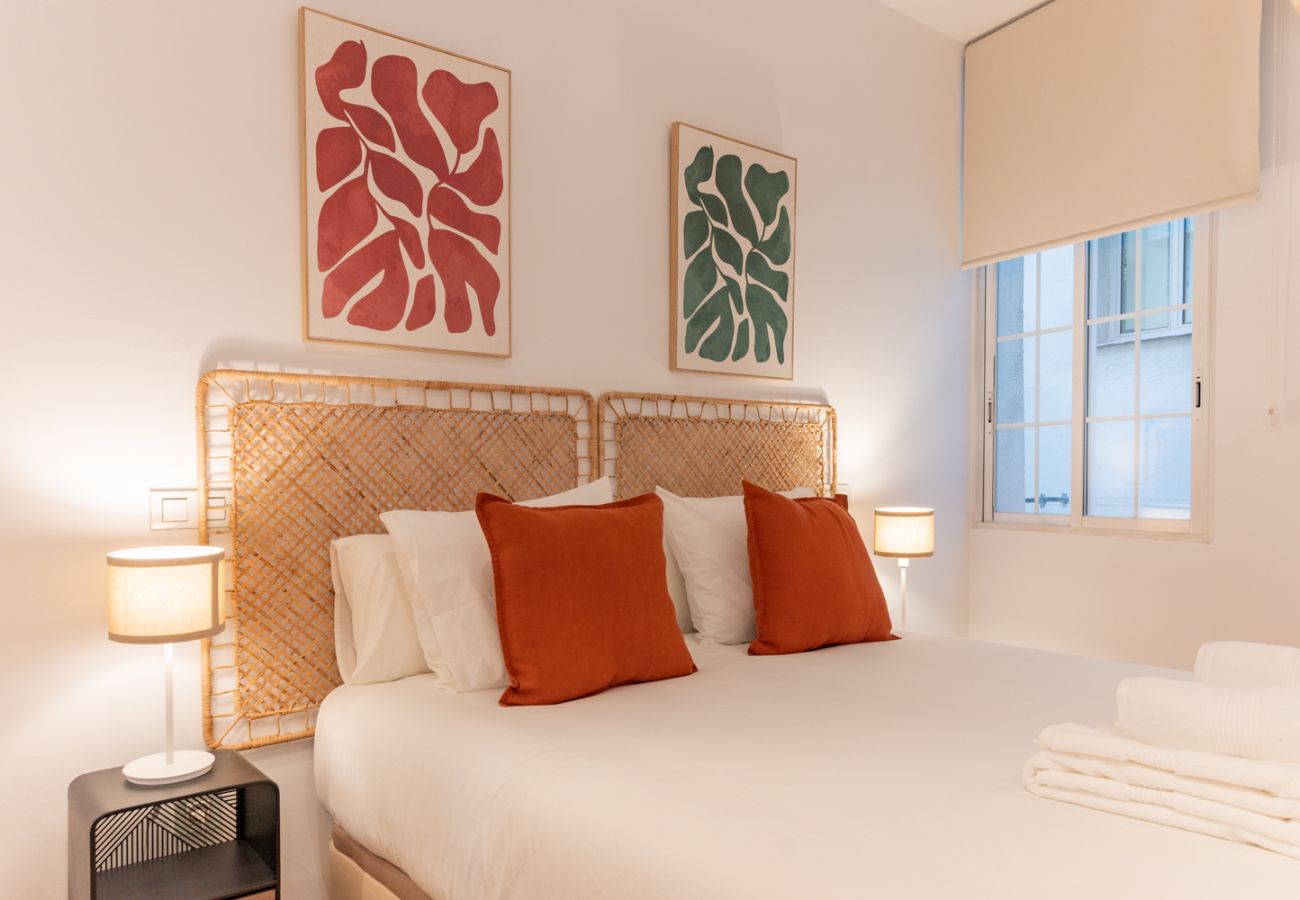 Apartment in Madrid - M (SEN352)Elegante y luminoso piso en el corazón d Apartment in Madrid - M (SEN352)Elegante y luminoso piso en el corazón d