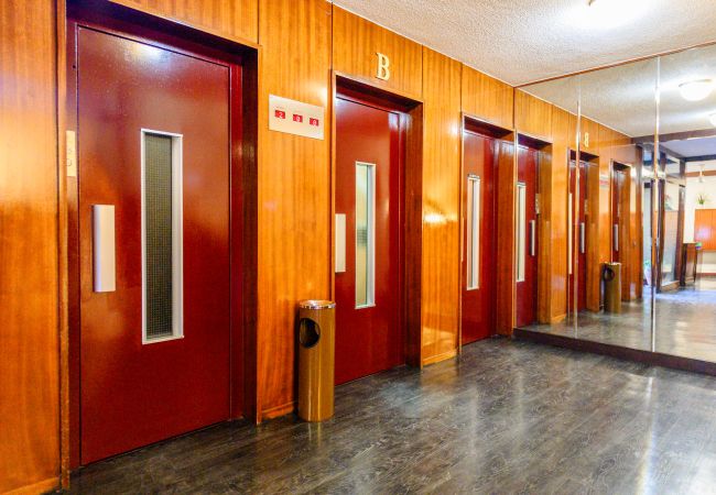 Apartment in Madrid - M (AAA498) Piso de 1dormitorio con Piscina cerca Apartment in Madrid - M (AAA498) Piso de 1dormitorio con Piscina cerca