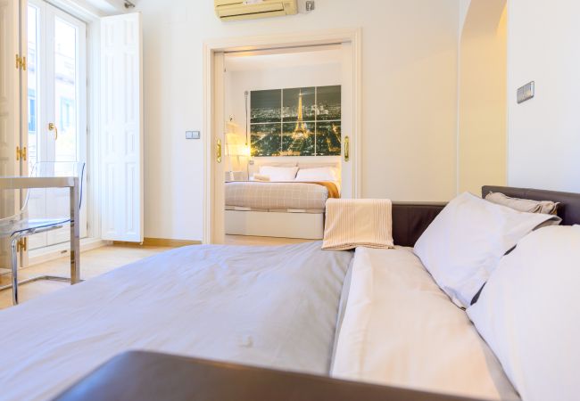 Apartment in Madrid - M (SBE282) Encanto y comodidad en el corazón de M Apartment in Madrid - M (SBE282) Encanto y comodidad en el corazón de M