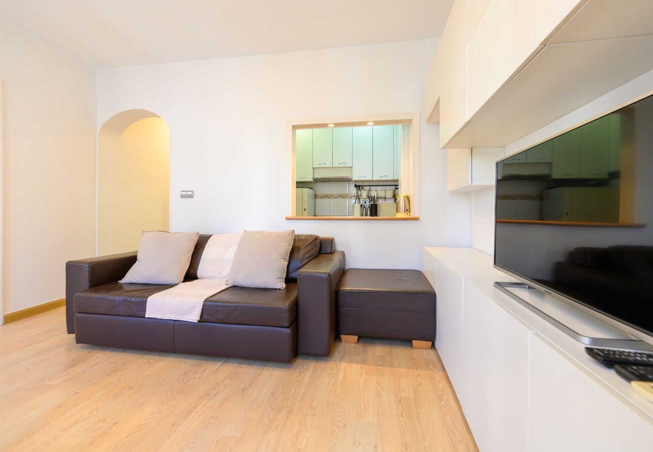 Apartment in Madrid - M (SBE282) Encanto y comodidad en el corazón de M Apartment in Madrid - M (SBE282) Encanto y comodidad en el corazón de M
