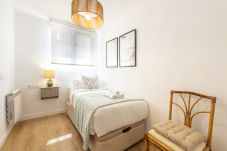 Apartment in Madrid - M (MPM32)Magnífico piso de 3 dormitorios en Madres