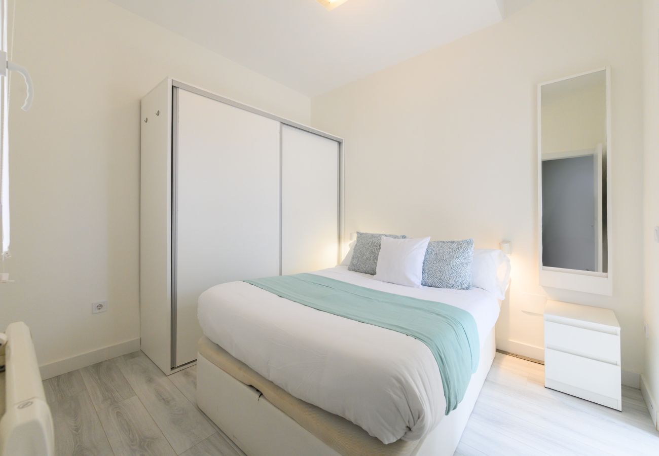 Apartment in Madrid - M (MDL92)Alquiler Mensual en Madrid – Piso moderno Apartment in Madrid - M (MDL92)Alquiler Mensual en Madrid – Piso moderno