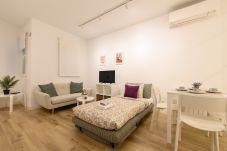 Apartment in Madrid - M (GDO41)Piso de 1 dormitorio en el Centro de Mad