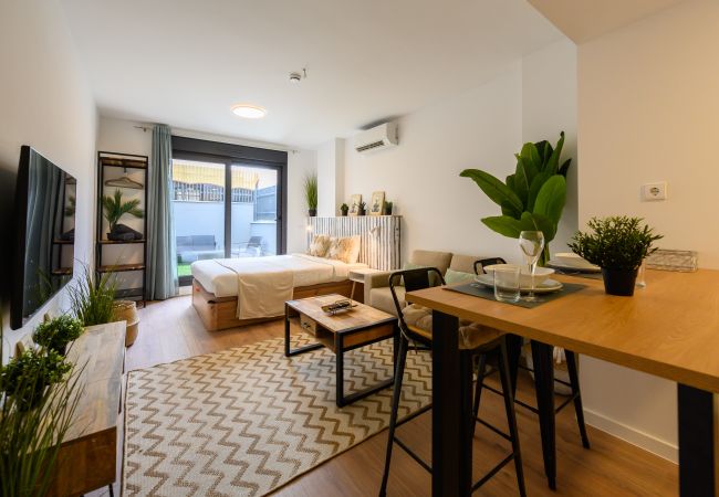 Studio in San Sebasti&aacuten de los Reyes - M (FUE504) Estudio con terraza privada y piscina -