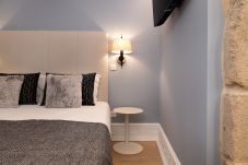 Apartment in Porto - RA - Flores 4