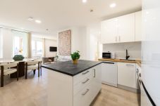 Apartment in Madrid - M (ABR1710B) Amplio piso de Lujo 2 dormitorios