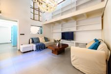 Apartment in Madrid - M (ESA121ID) Amplio Dúplex en el centro de Madrid