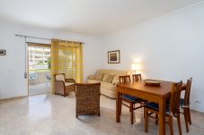 Apartment in Quarteira - Vilamoura Terrace & Pool Apartment (S55)