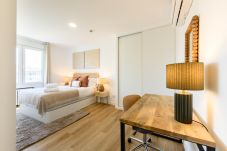 Apartment in Madrid - M (ABR1710C) Piso de Lujo 2 dormitorios y 2 baños
