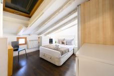 Apartment in Madrid - M (FER3452) Ático de 1 dormitorio en Moncloa